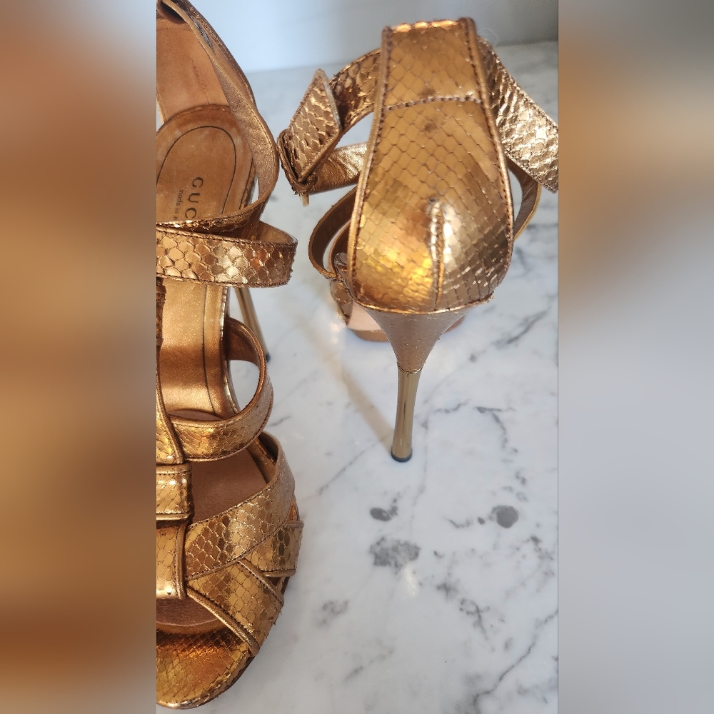 Gucci Metallic Gold Python Style Leather Platform… - image 2